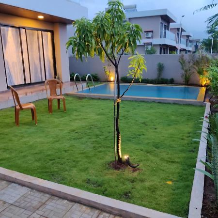 Willa Casa Del Capitan-2Bhk With Private Pool & Lawn. Karjat Zewnętrze zdjęcie